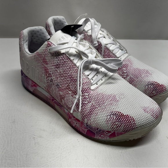 NOBULL Men’s /women’s White and Pink Athletic Shoes Waterproof size 13 W 14.5NWT - Picture 1 of 7